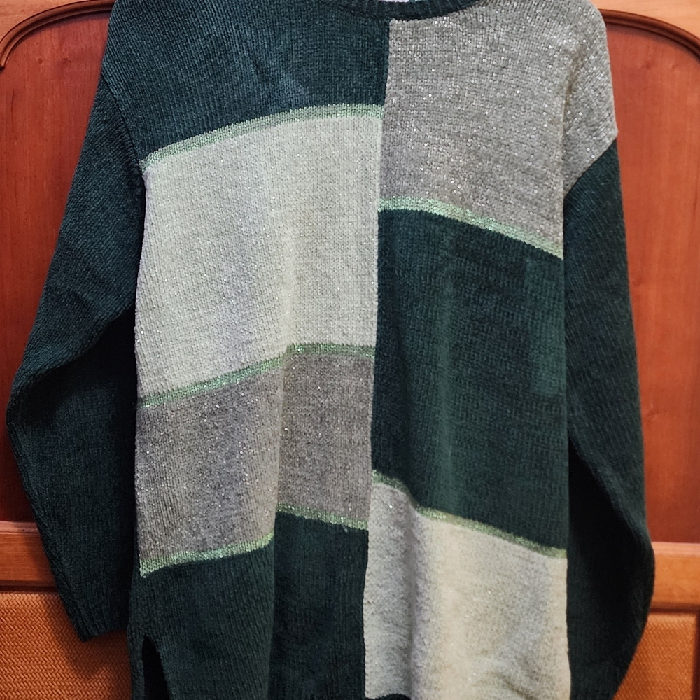 Carolyn Taylor Patchwork Sweater - Forest Green and Heather Gray